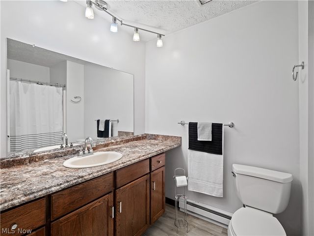 4710 Jaycox Road, Avon, OH 44011