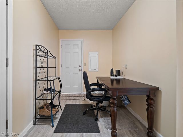 4710 Jaycox Road, Avon, OH 44011