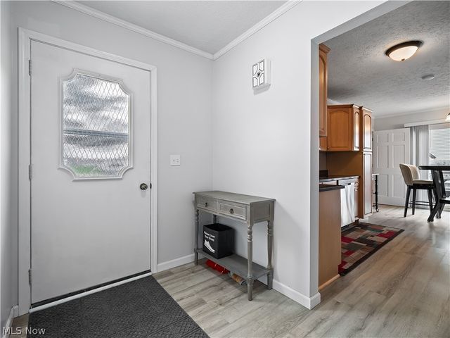 4710 Jaycox Road, Avon, OH 44011