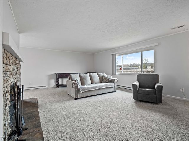 4710 Jaycox Road, Avon, OH 44011