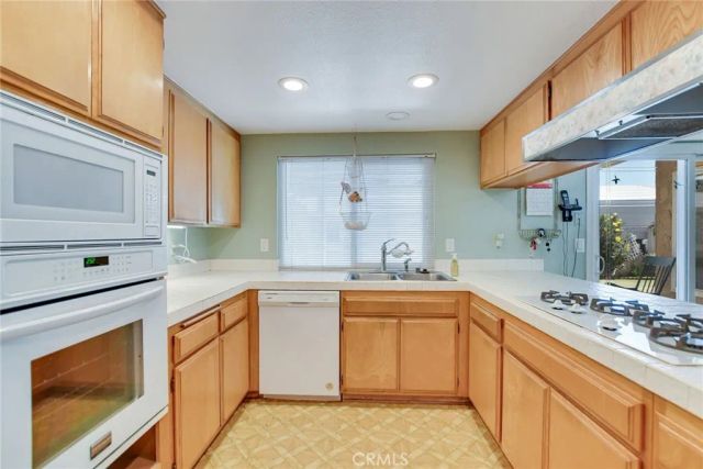 6074 Malachite Avenue, Alta Loma, CA 91737