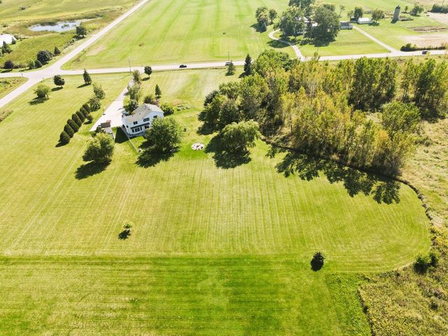 10880 W 7 Mile ROAD, Franksville, WI 53126