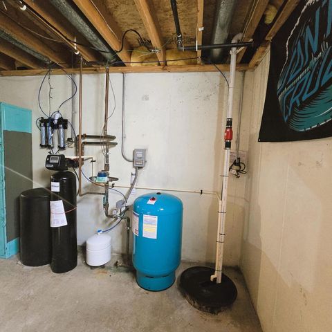 10880 W 7 Mile ROAD, Franksville, WI 53126