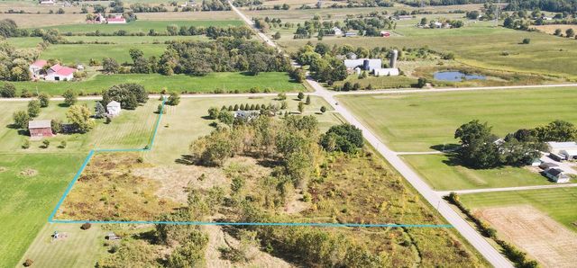 10880 W 7 Mile ROAD, Franksville, WI 53126