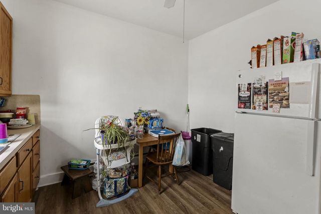 222 E HIGH ST, Manheim, PA 17545