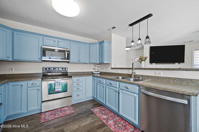 203 High Meadow Court, Richlands, NC 28574