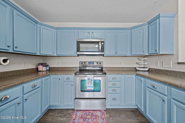 203 High Meadow Court, Richlands, NC 28574