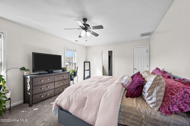 203 High Meadow Court, Richlands, NC 28574