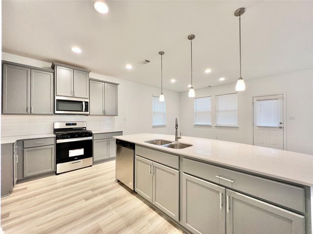 3200 College Park DR 131, Round Rock, TX 78664
