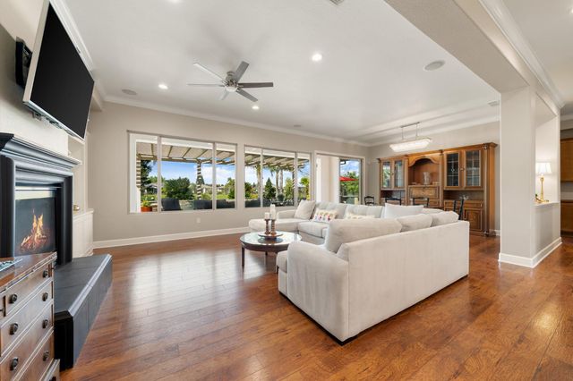 504 Sawmill Ct, Lincoln, CA 95648