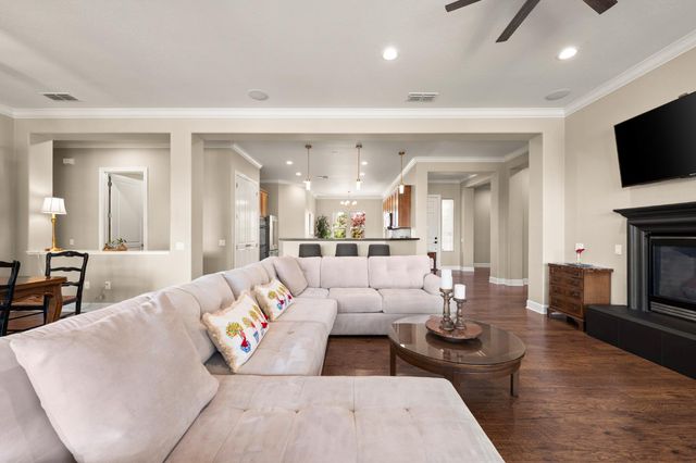 504 Sawmill Ct, Lincoln, CA 95648