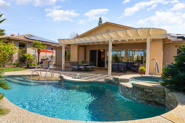 504 Sawmill Ct, Lincoln, CA 95648