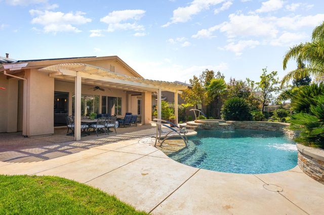 504 Sawmill Ct, Lincoln, CA 95648