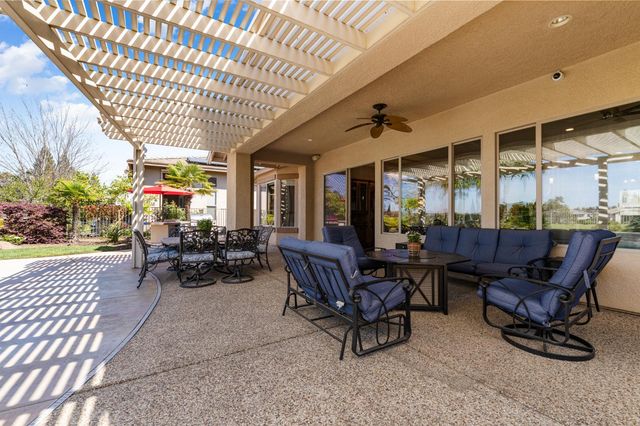 504 Sawmill Ct, Lincoln, CA 95648