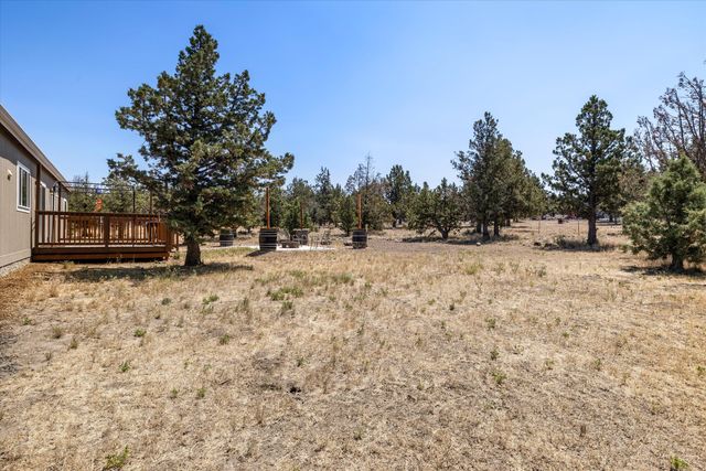 5064 SE Pawnee Loop, Prineville, OR 97754