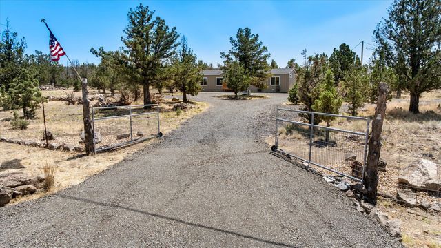5064 SE Pawnee Loop, Prineville, OR 97754