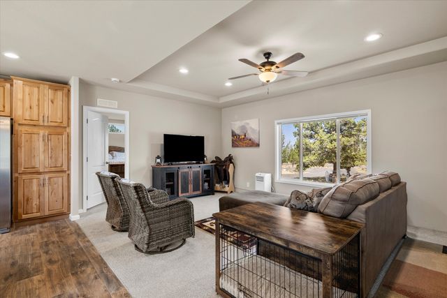 5064 SE Pawnee Loop, Prineville, OR 97754