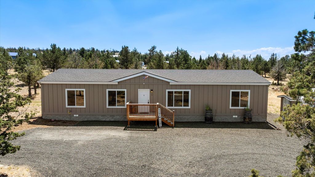 5064 SE Pawnee Loop, Prineville, OR 97754