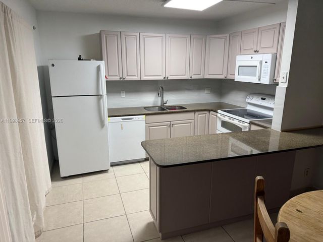 1544 Forest Lakes Cir D, West Palm Beach, FL 33406