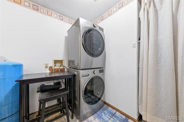 901 College Road, Union, MO 63084