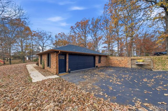 901 College Road, Union, MO 63084