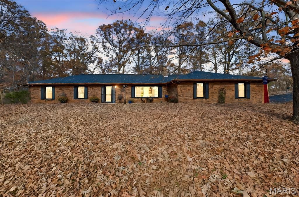 901 College Road, Union, MO 63084