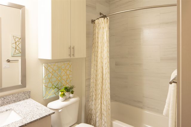 6000 Gaston Avenue 109, Dallas, TX 75214