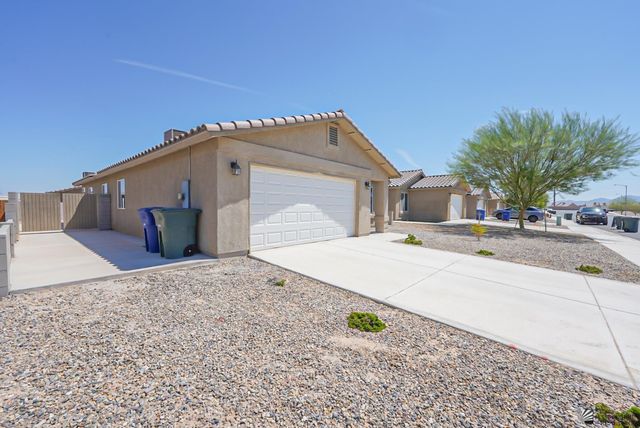 7038 E 37 PL, Yuma, AZ 85365