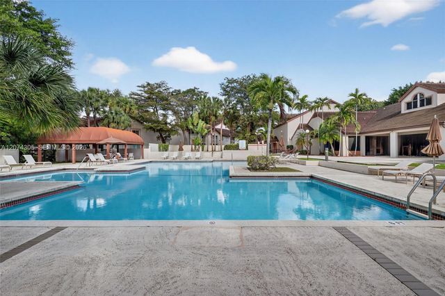 13856 SW 93rd Lane 13856, Miami, FL 33186