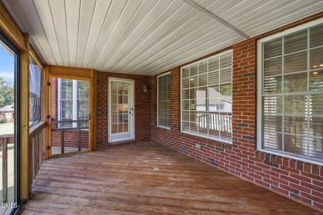 17 Avocet Lane, Clayton, NC 27520