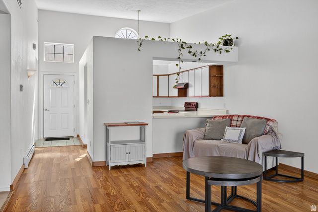 592 W HALE AVE, Moab, UT 84532