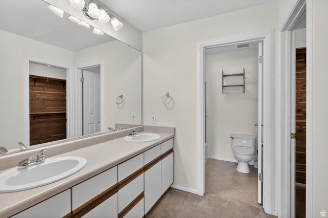 592 W HALE AVE, Moab, UT 84532