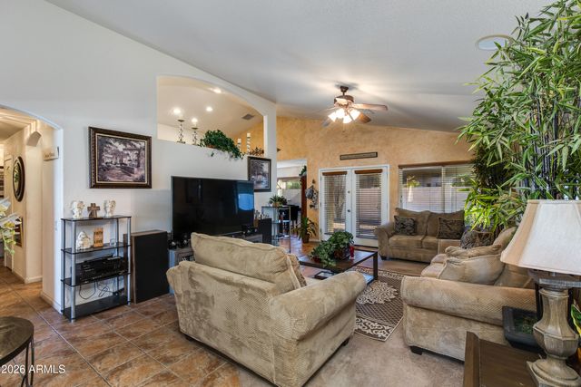 1631 E DAISY Street, Casa Grande, AZ 85122