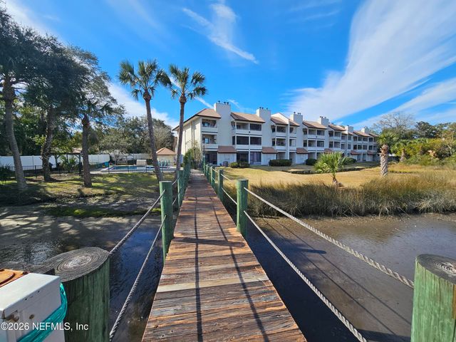 1307 RIVER HILLS Circle E 16, Jacksonville, FL 32211