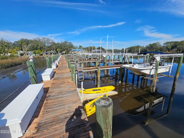 1307 RIVER HILLS Circle E 16, Jacksonville, FL 32211