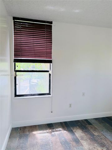 800 NE 199th Street 101D, Miami, FL 33179
