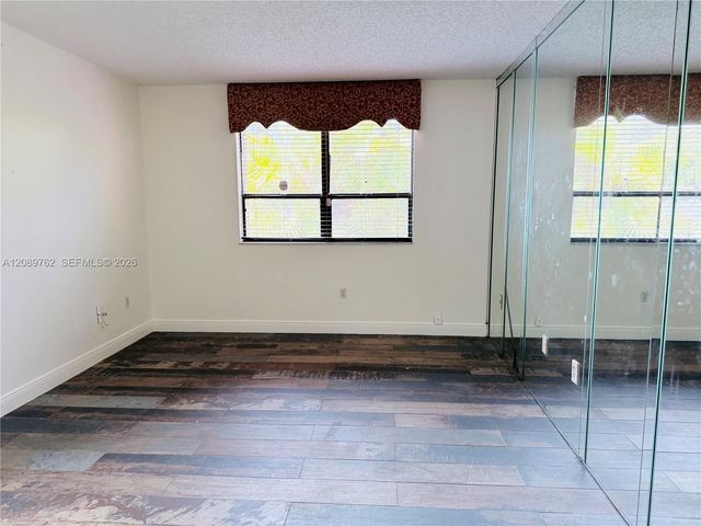 800 NE 199th Street 101D, Miami, FL 33179