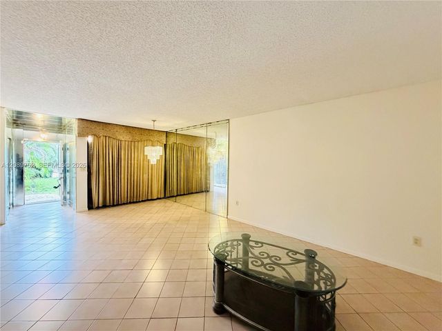 800 NE 199th Street 101D, Miami, FL 33179