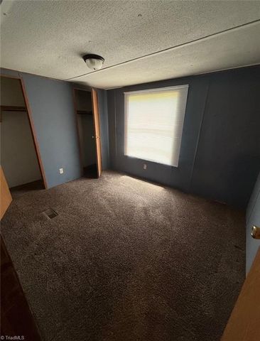 310 Southridge Drive, Mount Airy, NC 27030