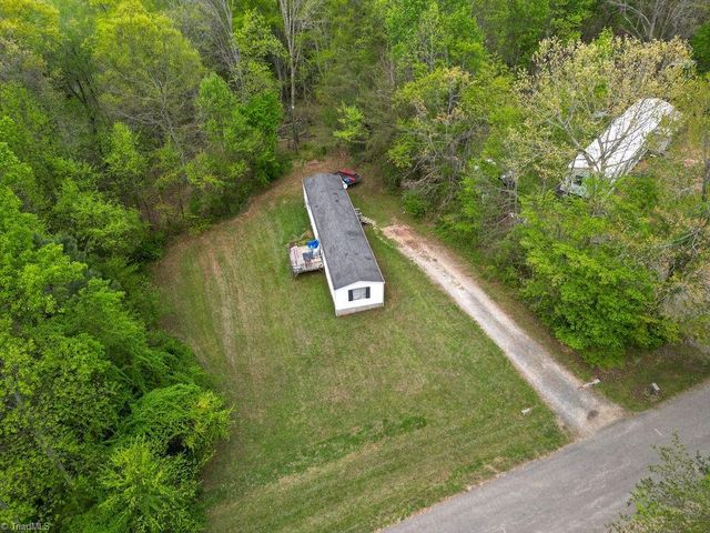 310 Southridge Drive, Mount Airy, NC 27030