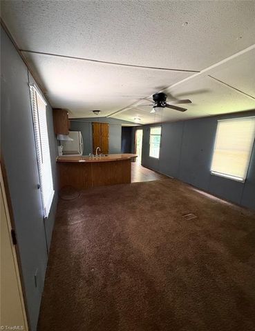 310 Southridge Drive, Mount Airy, NC 27030