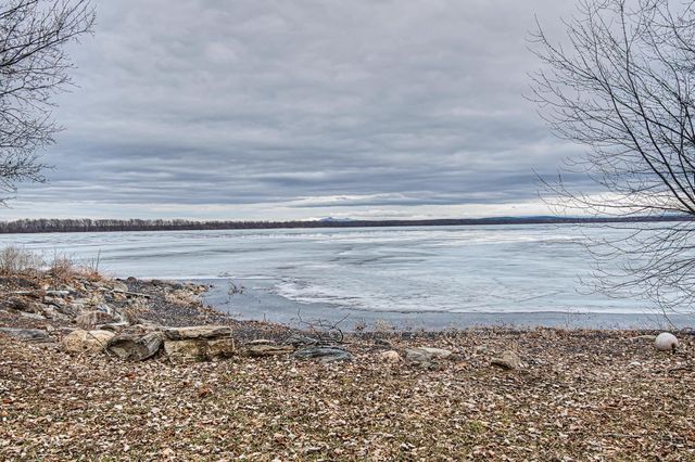 87 Jayview Road, Swanton, VT 05488