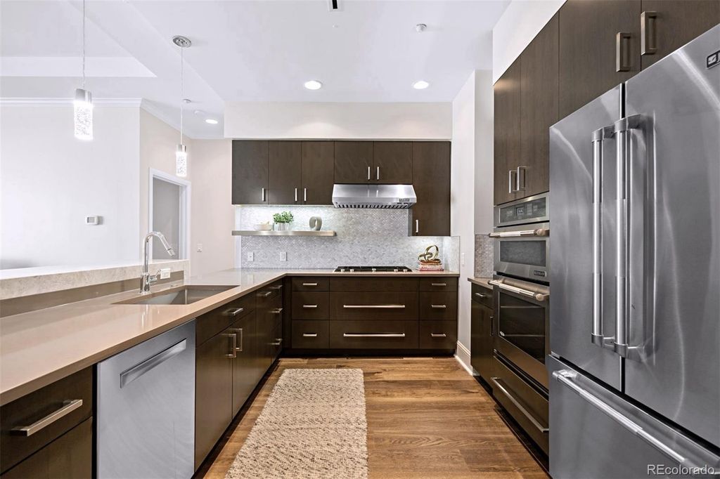 Image 18 of property listing at 7600 Landmark Way 814, Greenwood Village, CO 80111
