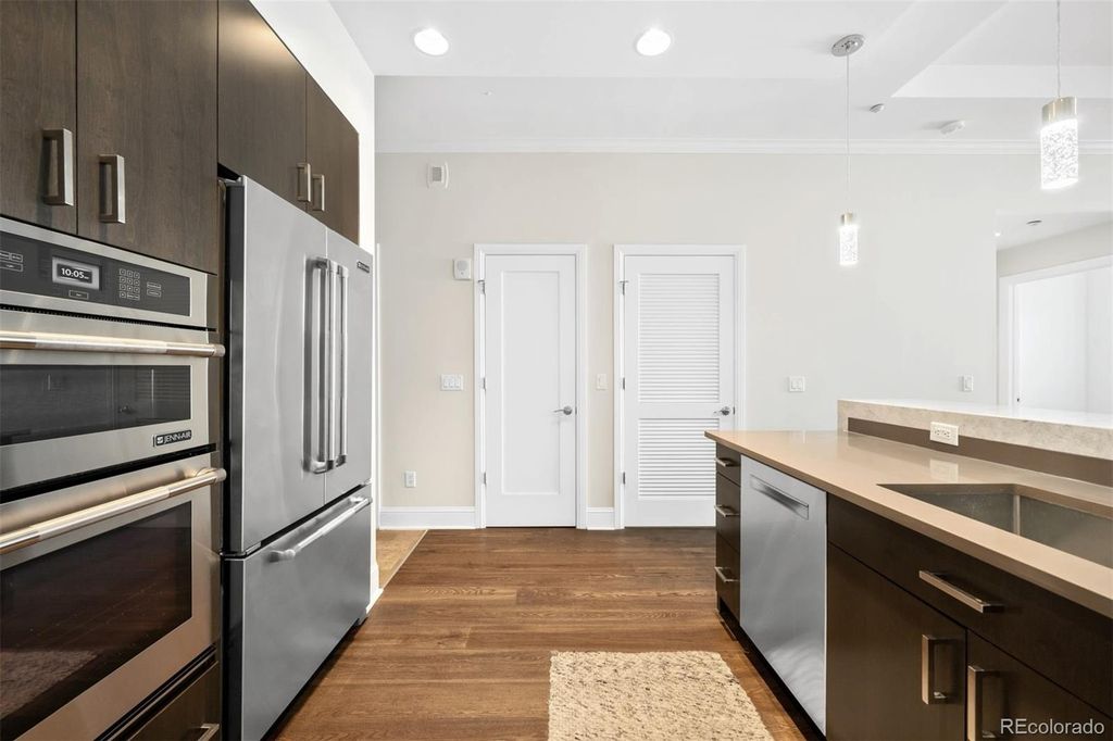 Image 20 of property listing at 7600 Landmark Way 814, Greenwood Village, CO 80111