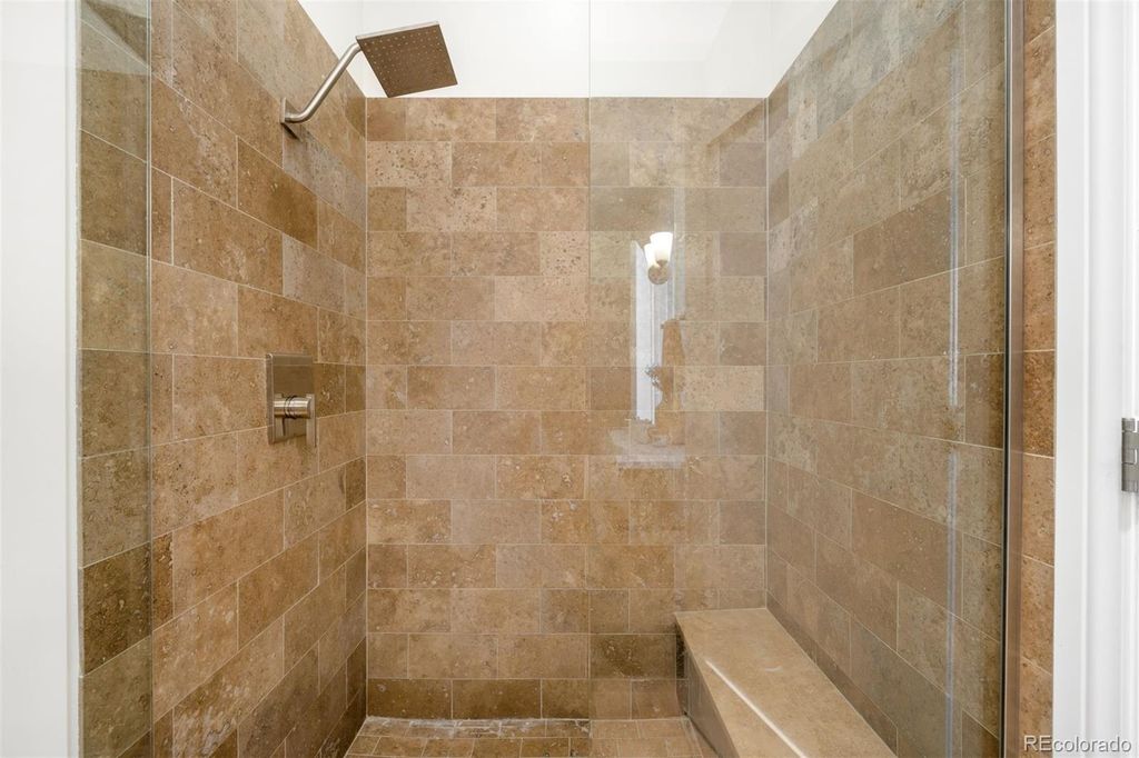Image 28 of property listing at 7600 Landmark Way 814, Greenwood Village, CO 80111