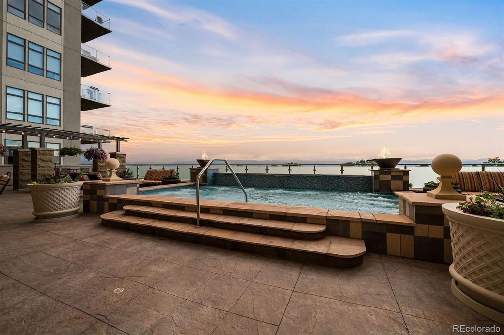 Image 36 of property listing at 7600 Landmark Way 814, Greenwood Village, CO 80111