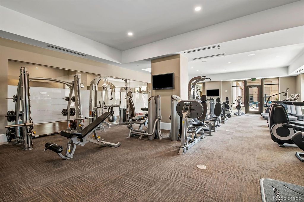Image 39 of property listing at 7600 Landmark Way 814, Greenwood Village, CO 80111