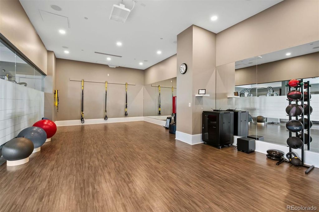 Image 40 of property listing at 7600 Landmark Way 814, Greenwood Village, CO 80111