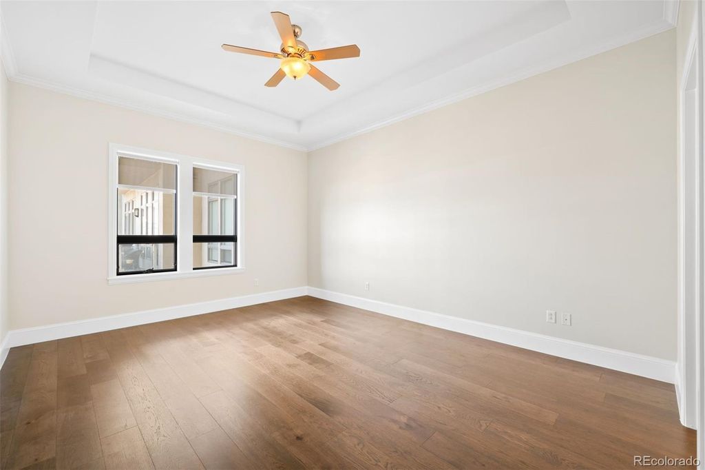 Image 6 of property listing at 7600 Landmark Way 814, Greenwood Village, CO 80111