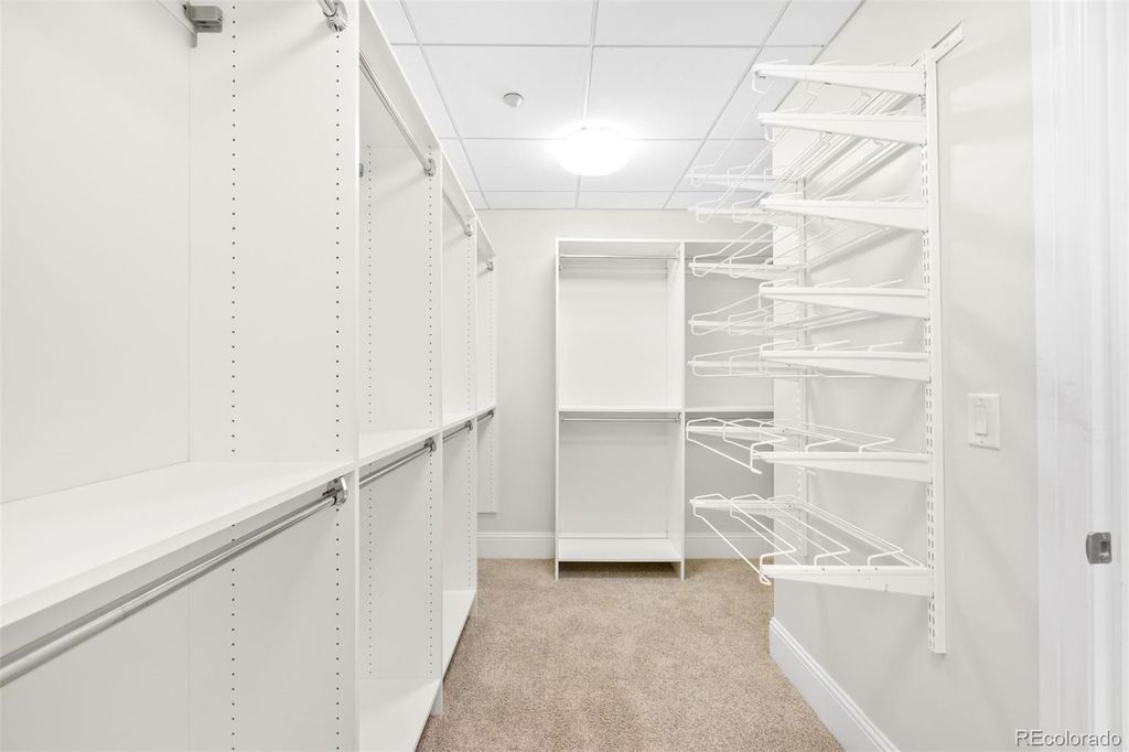 Image 8 of property listing at 7600 Landmark Way 814, Greenwood Village, CO 80111